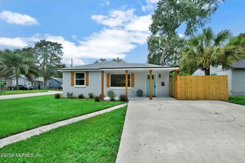 Photo of 2550 WILCOX Court, Jacksonville, FL 32207 (MLS # 2156992)