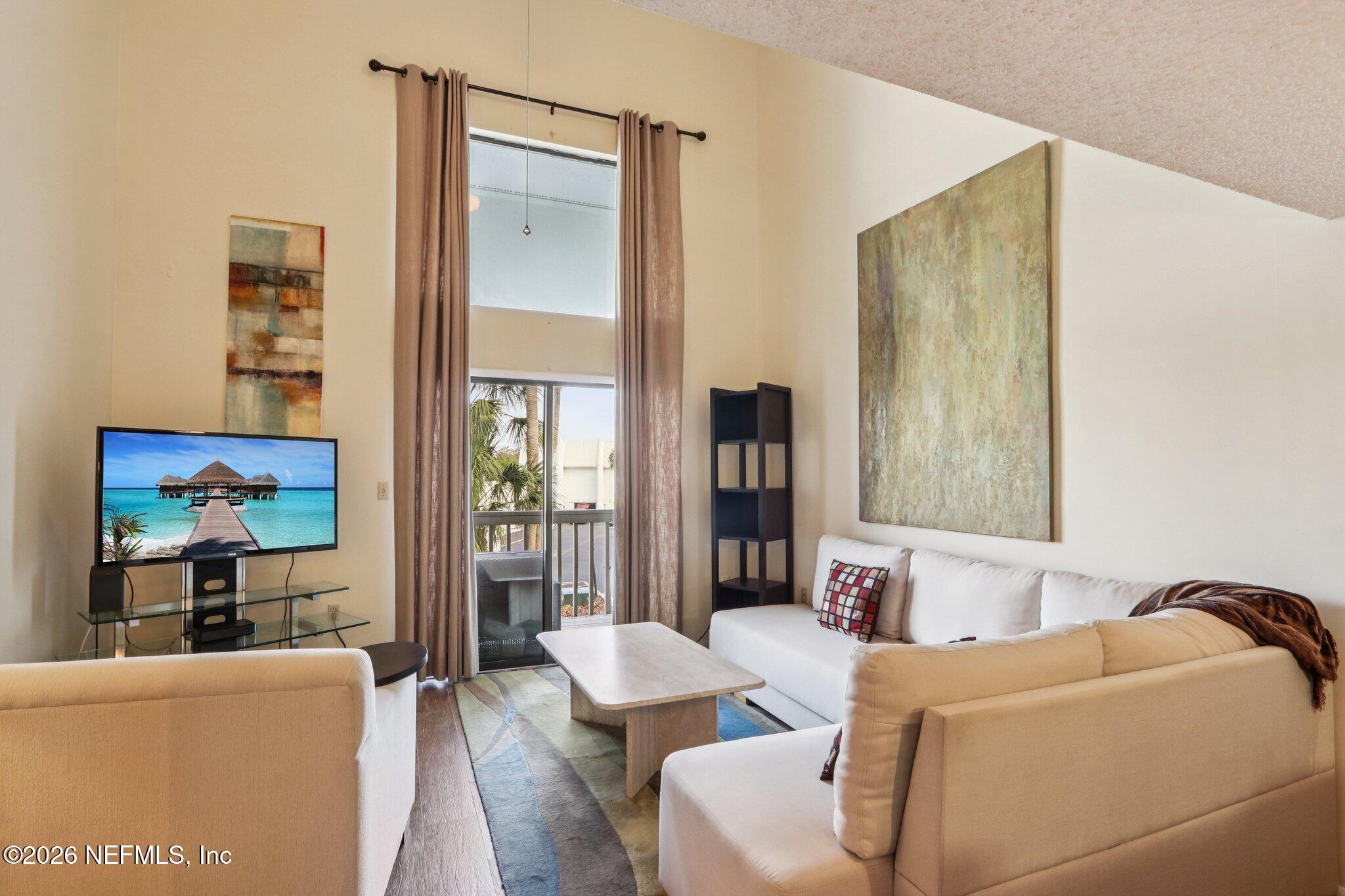 945 S PONCE DE LEON Boulevard