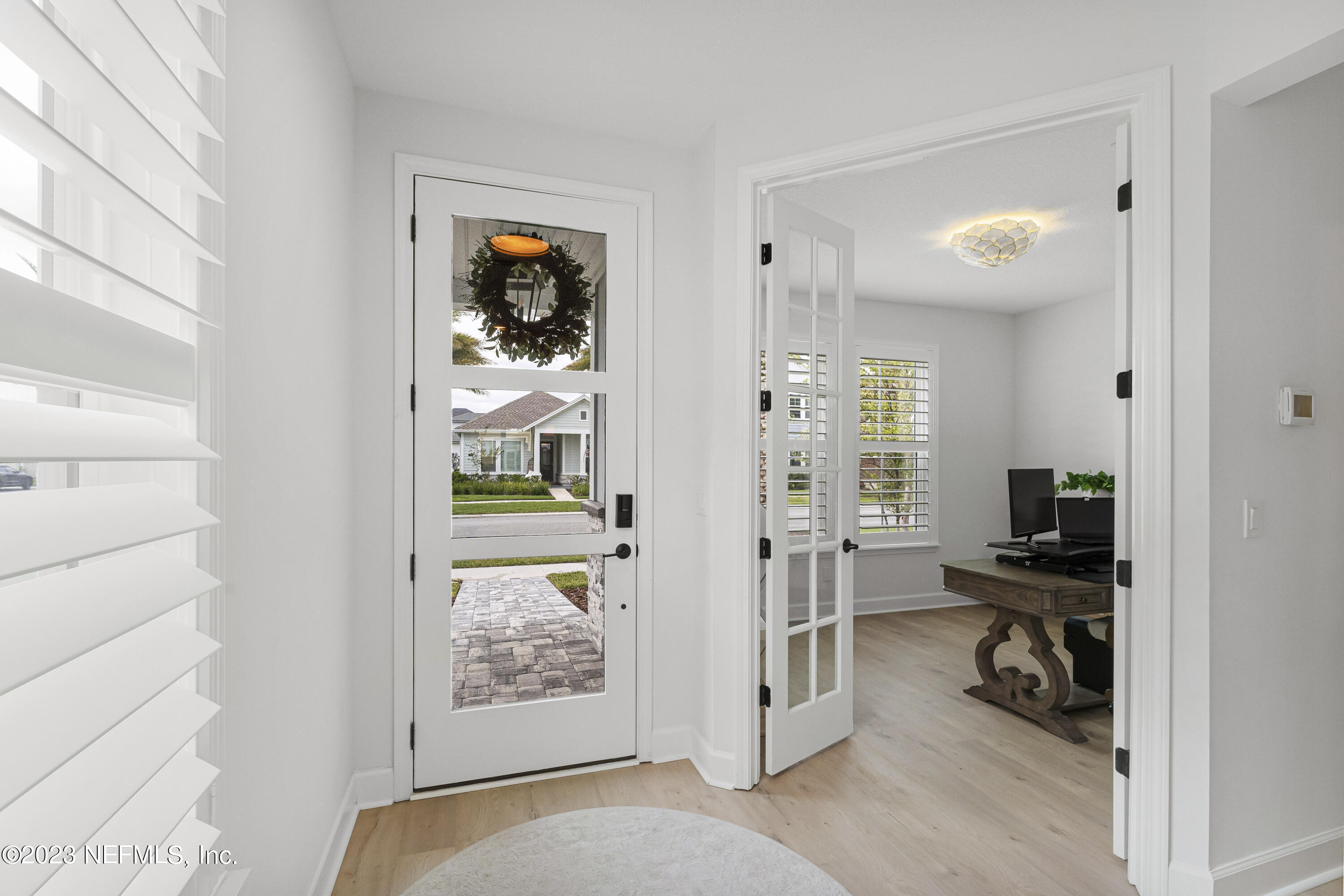 184 PARK CENTER Avenue