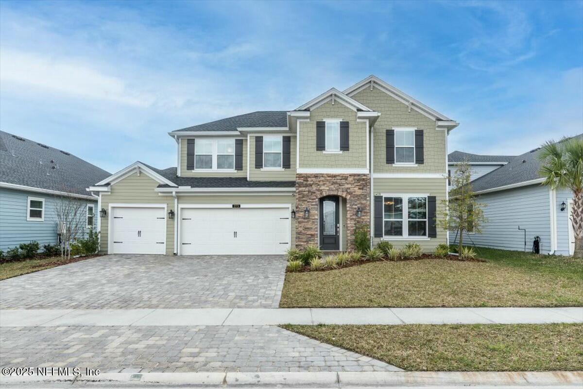 273 CLEARVIEW Drive