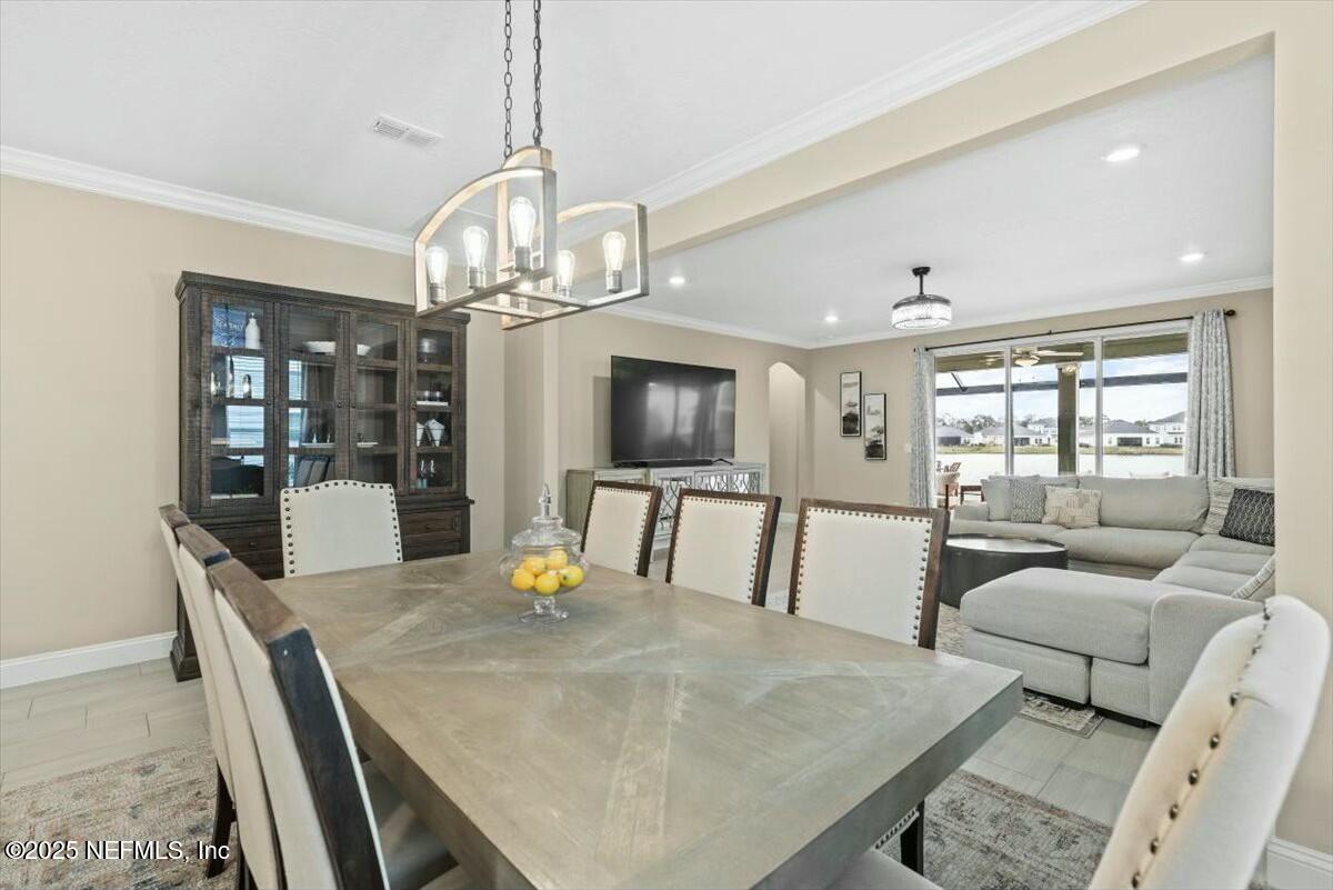 273 CLEARVIEW Drive