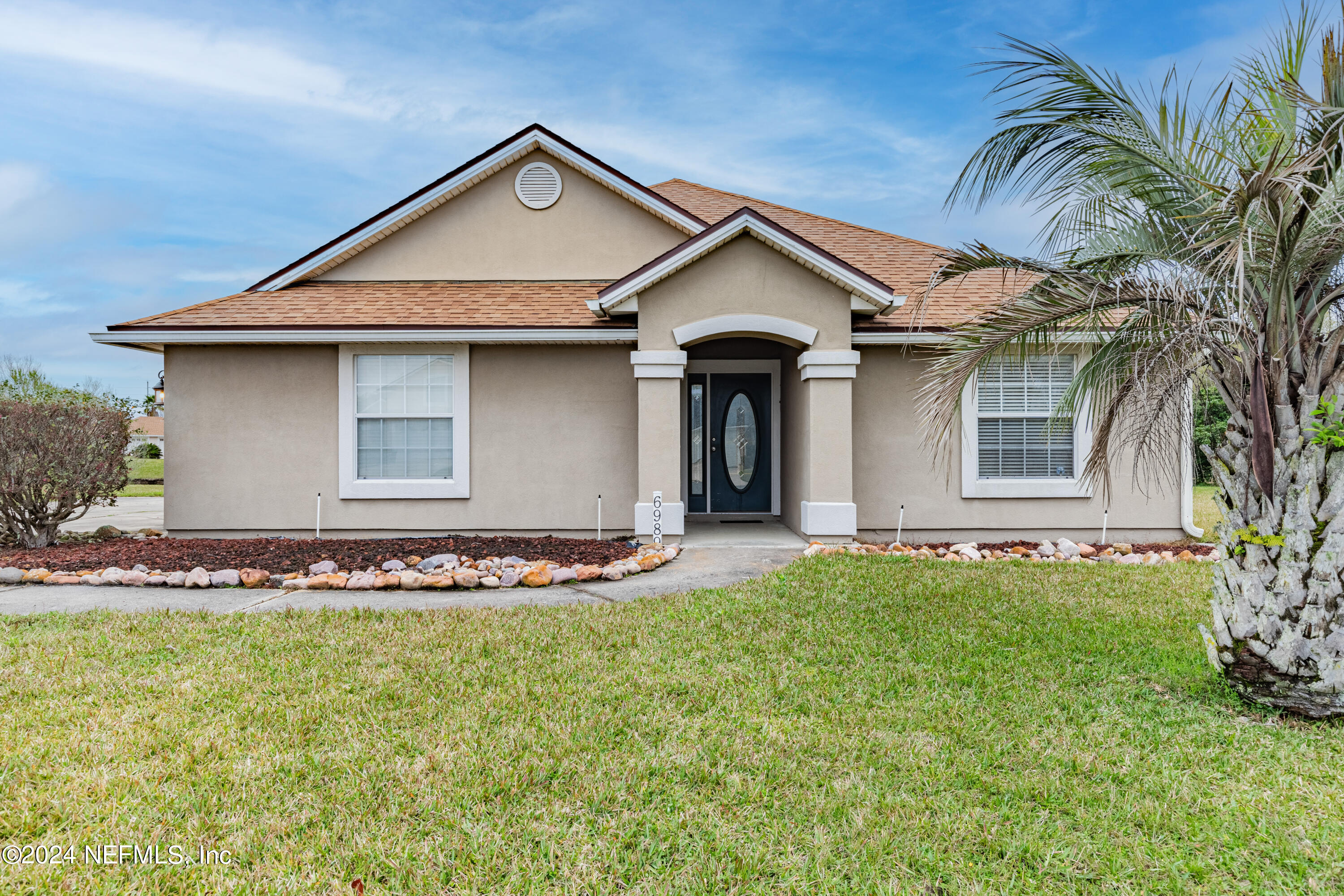 Jacksonville, FL home for sale located at 6989 CLEARWATER PARK Court S, Jacksonville, FL 32244
