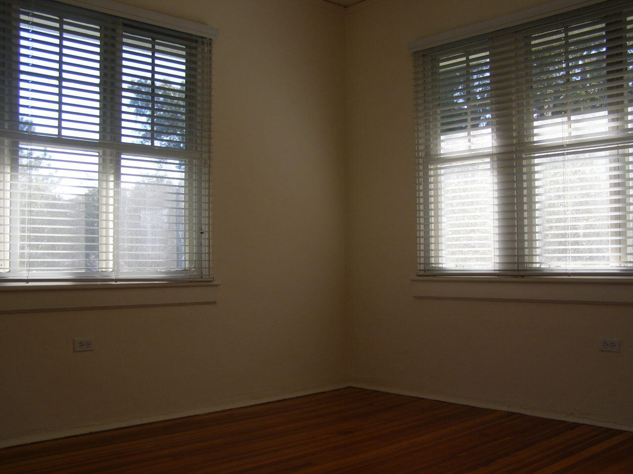 1520 COPELAND Street 5