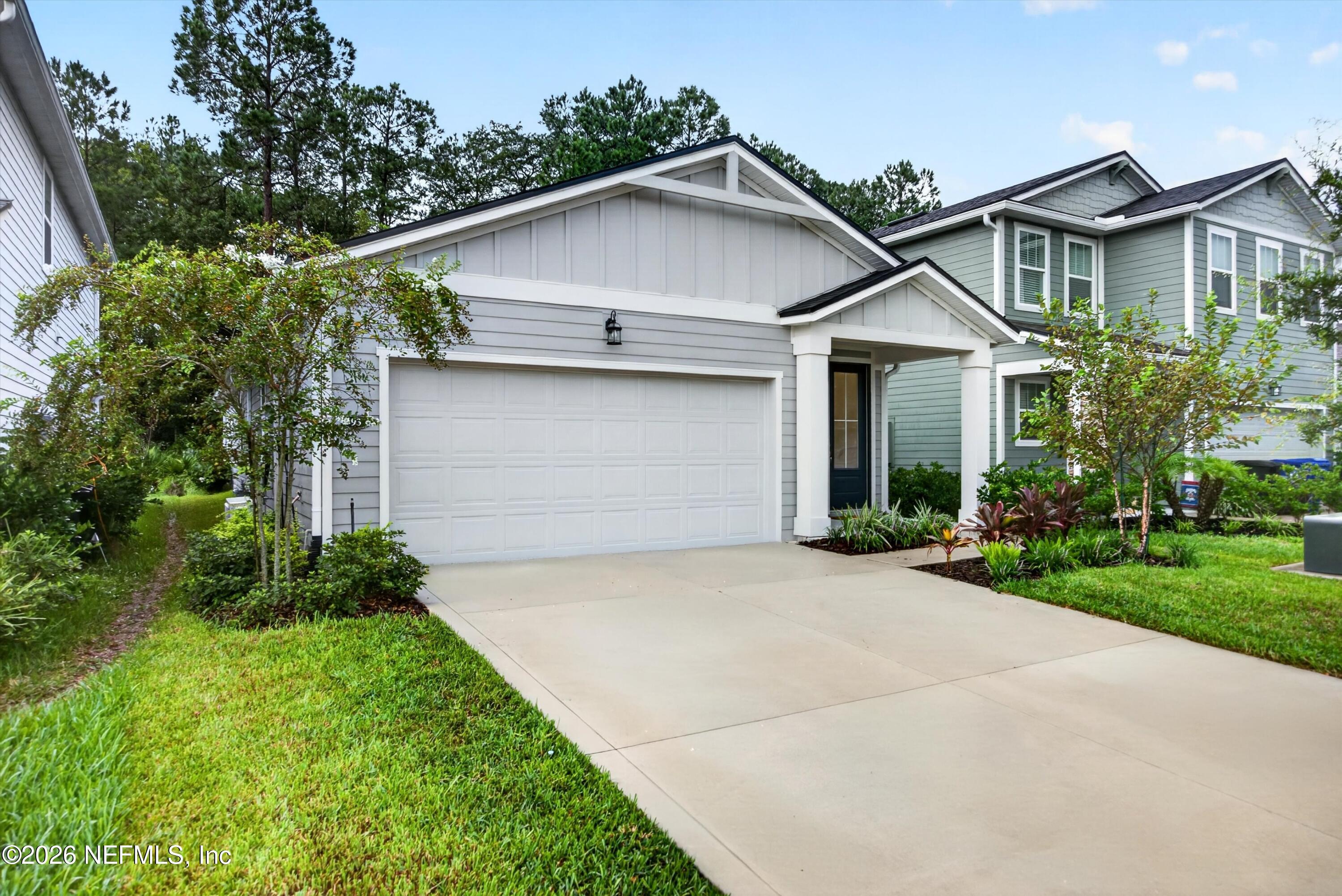 93 LOCHLOOSA Court