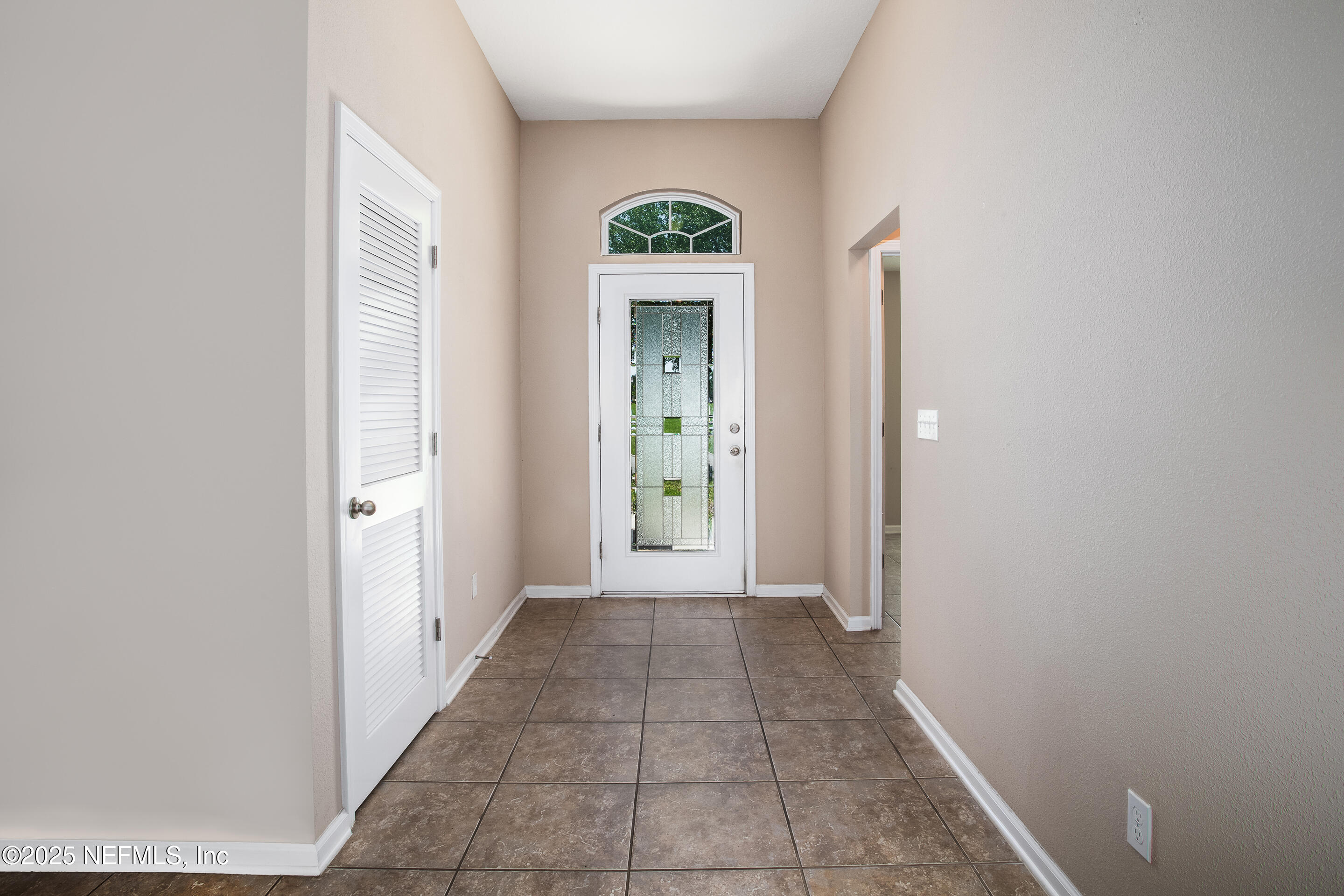 3880 GREAT FALLS Loop