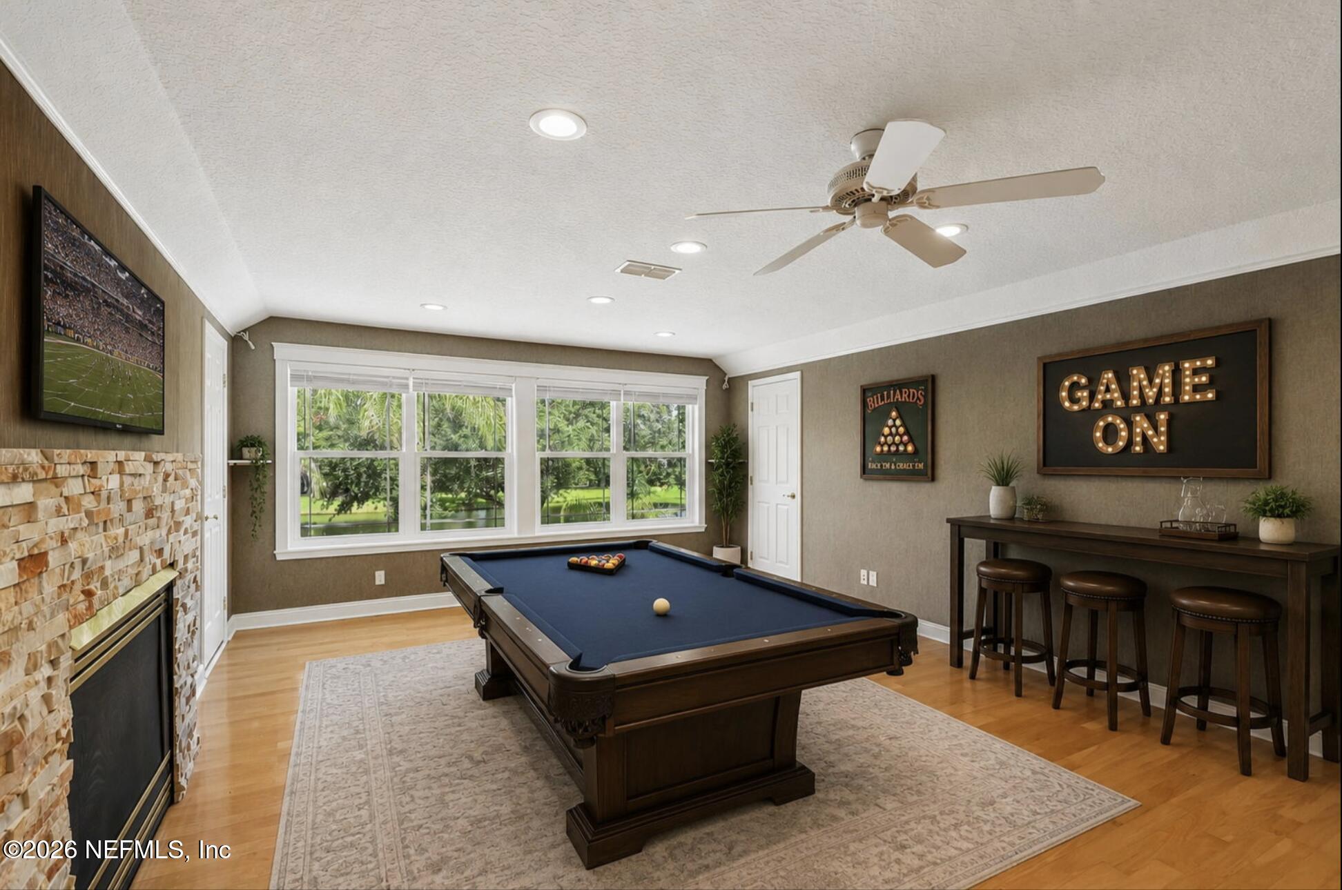 544 GOLDEN LINKS Drive