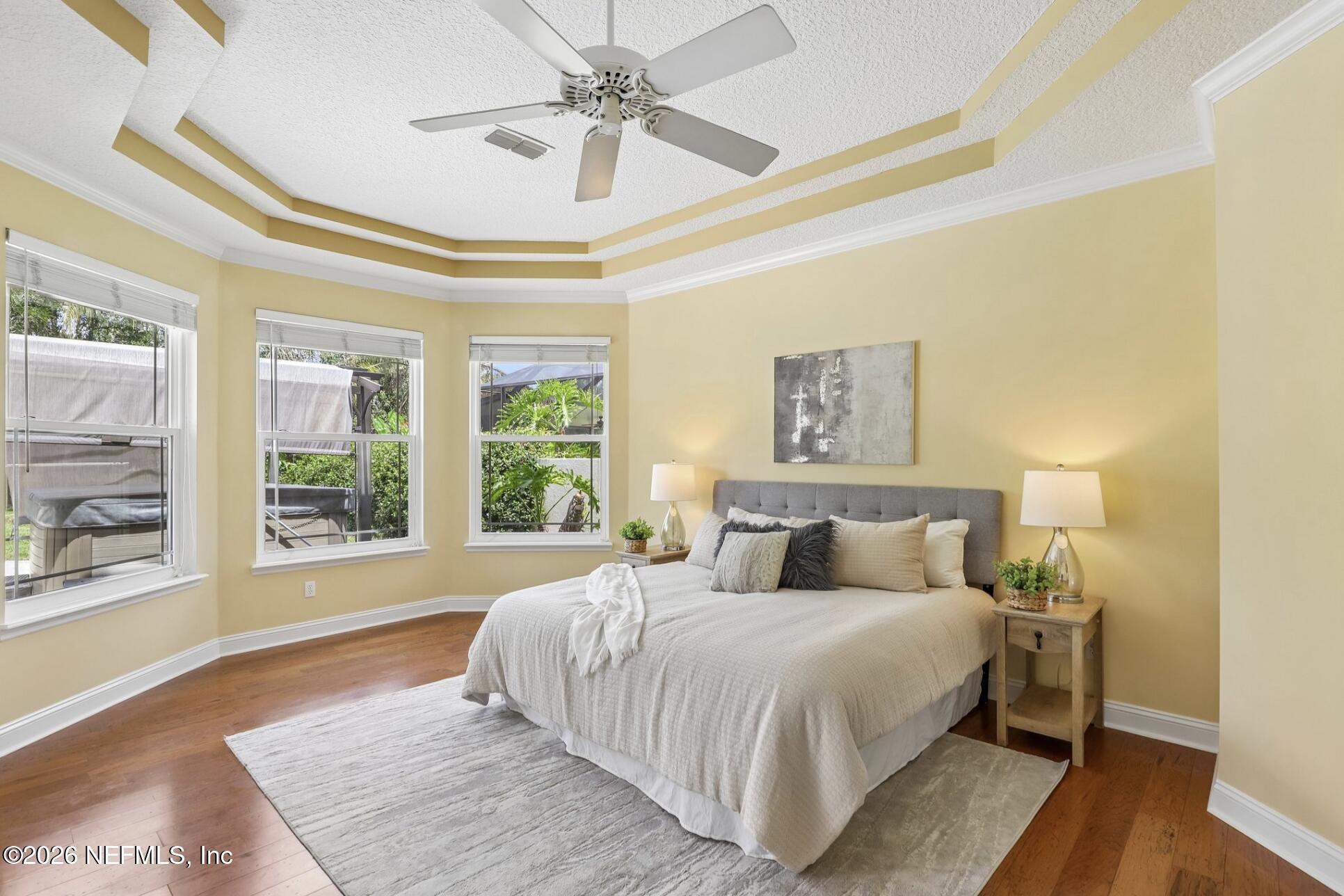 544 GOLDEN LINKS Drive