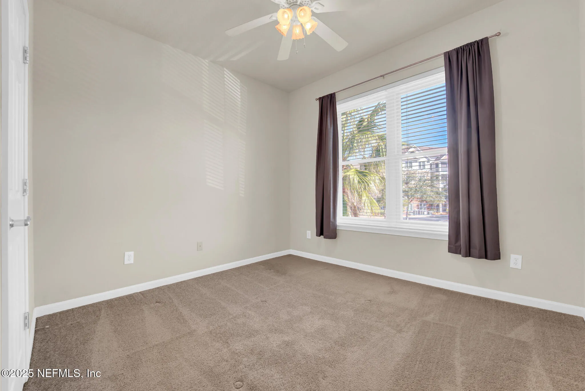 Jacksonville, Florida 32224, United States, 3 Bedrooms Bedrooms, ,2 BathroomsBathrooms,Residential,Pending,13415