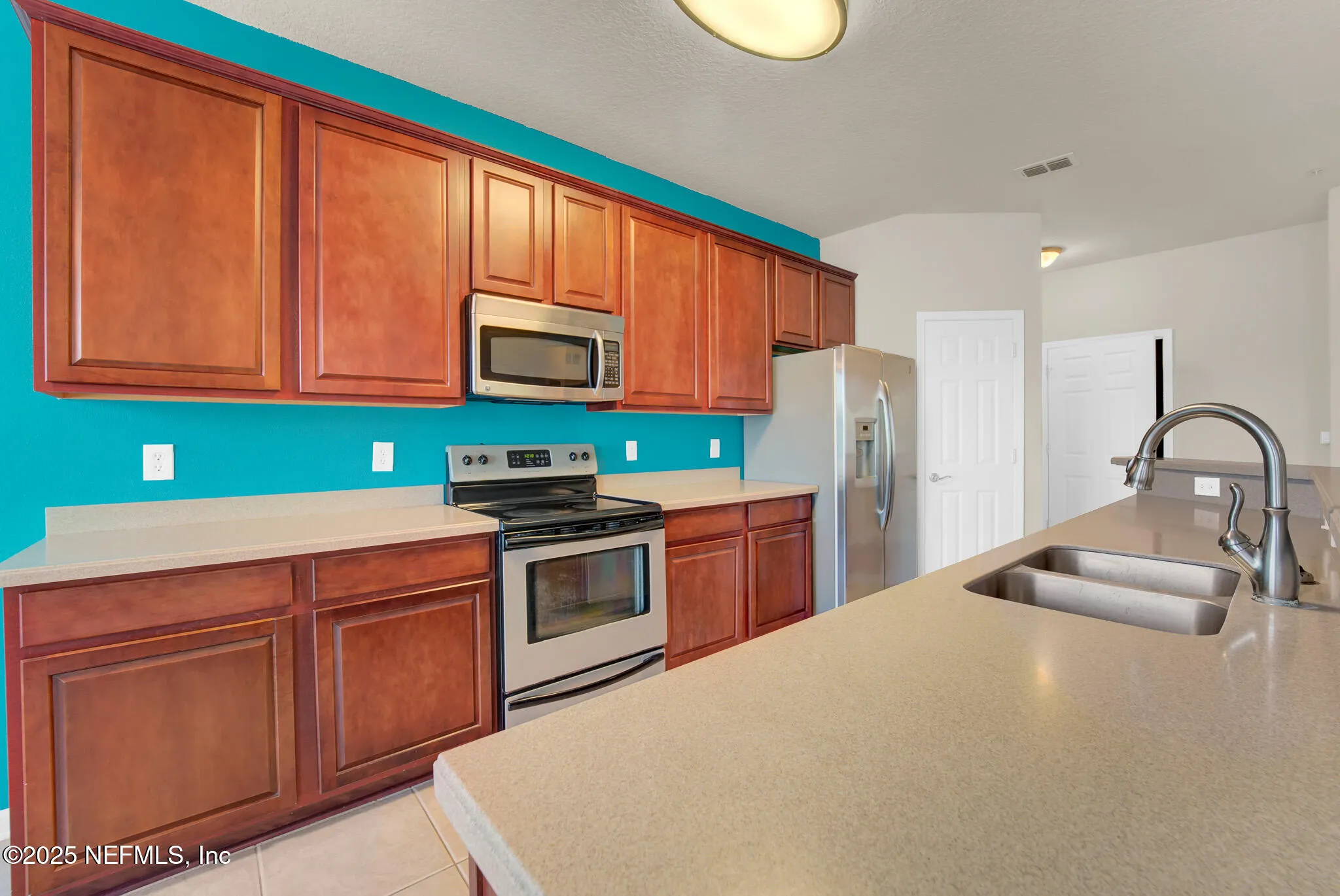 Jacksonville, Florida 32224, United States, 3 Bedrooms Bedrooms, ,2 BathroomsBathrooms,Residential,Pending,13415