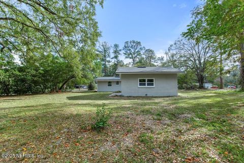 A home in Macclenny