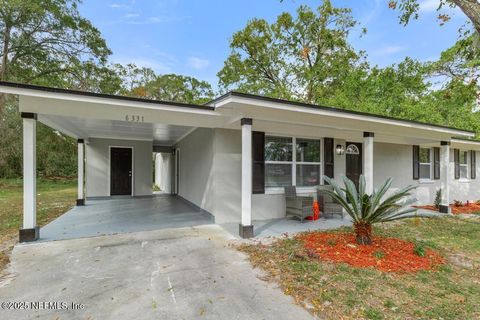 A home in Macclenny