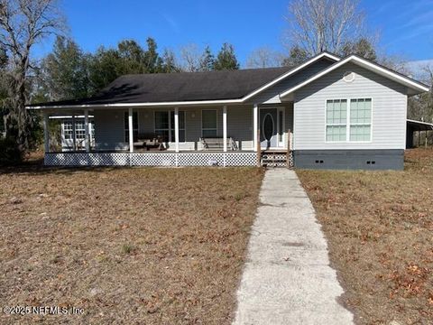 A home in Middleburg