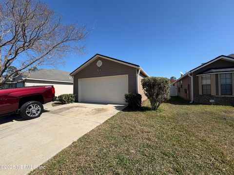 A home in Middleburg