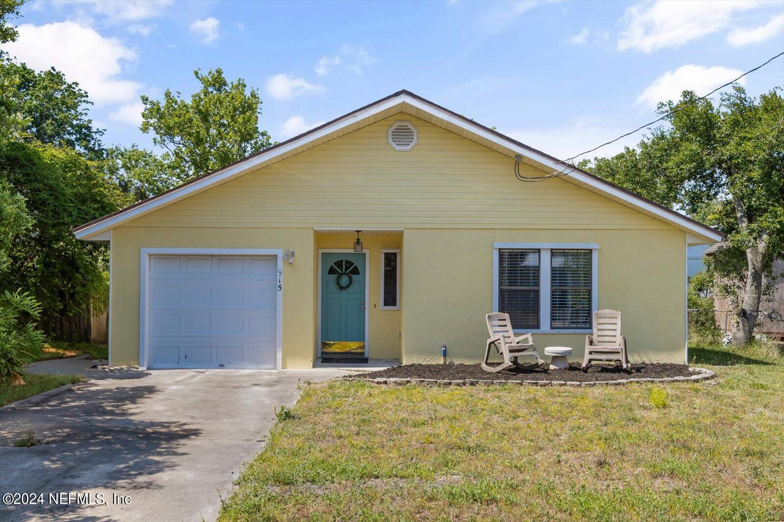 Jacksonville Beach, FL home for sale located at 915 14th Avenue S, Jacksonville Beach, FL 32250