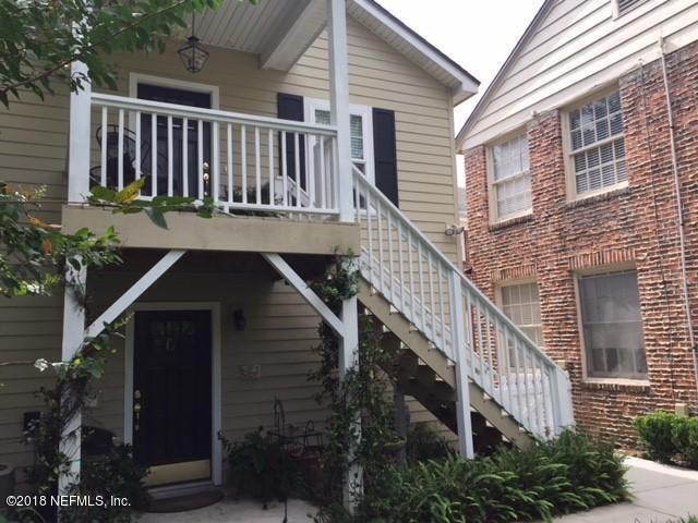 2830 OAK Street GARAGE APARTMENT