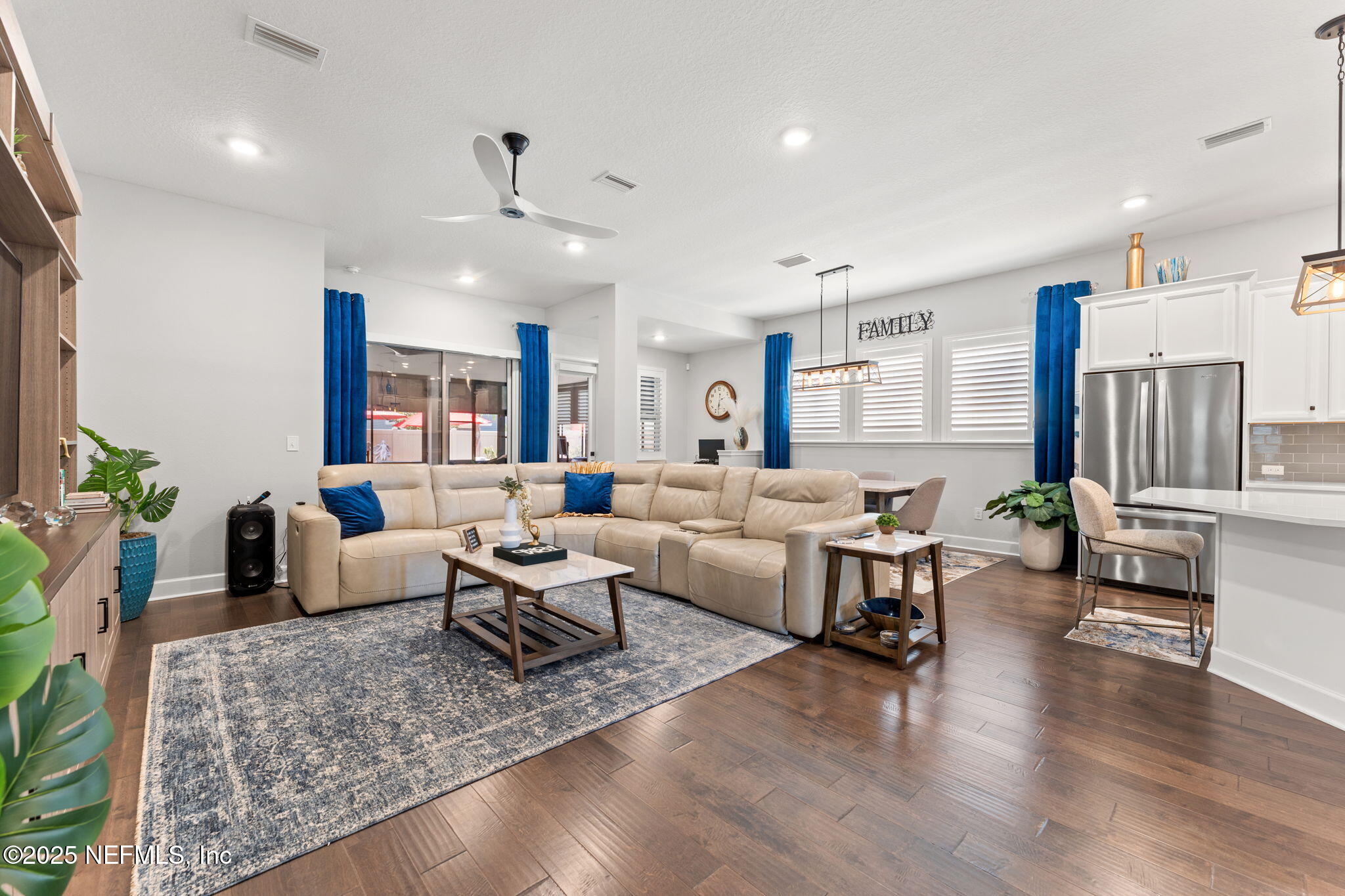 10683 AVENTURA Drive