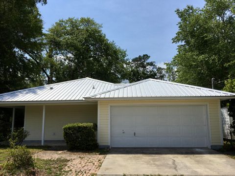 A home in Macclenny