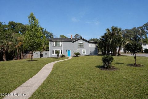 Photo of 2233 SCHUMACHER Avenue, Jacksonville, FL 32207 (MLS # 2142229)