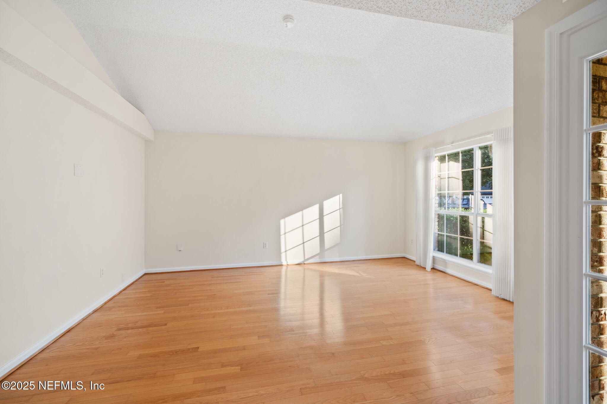 4510 SUMMER WALK Court
