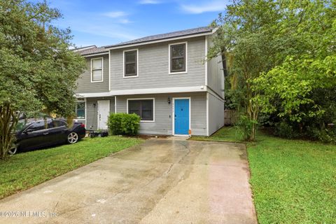 Photo of 9353 GENNA TRACE Trail, Jacksonville, FL 32257 (MLS # 2145409)