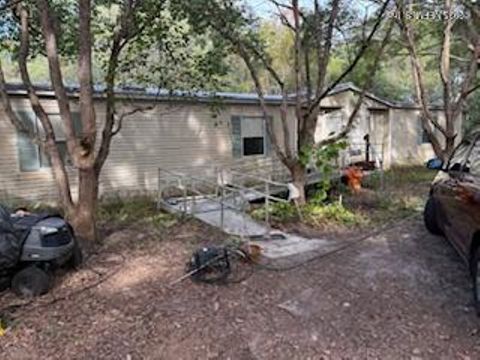 333 LAKE COMO Drive Pomona Park FL 32181