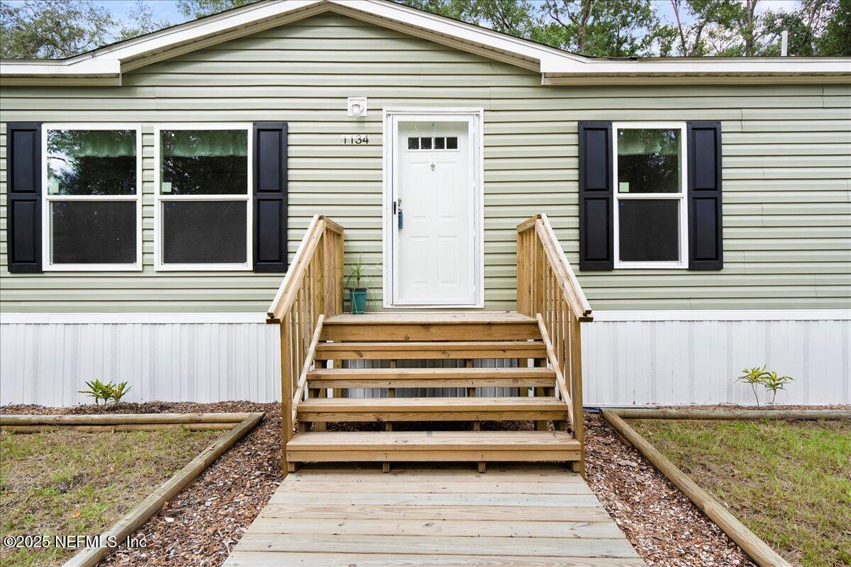 1134 BREWSTER'S Cove