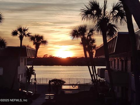 A home in Daytona Beach