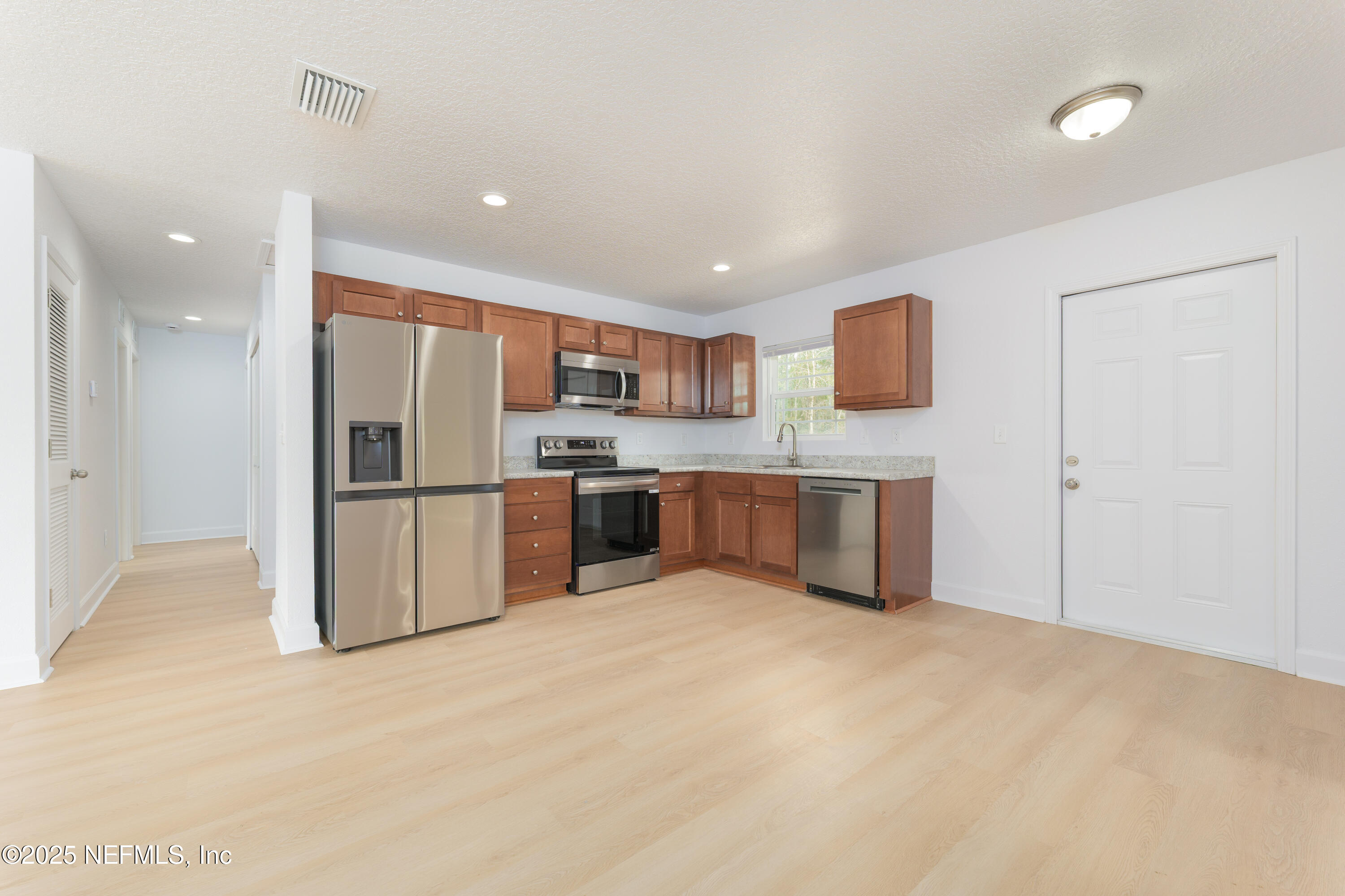 5395 LAREDO Street