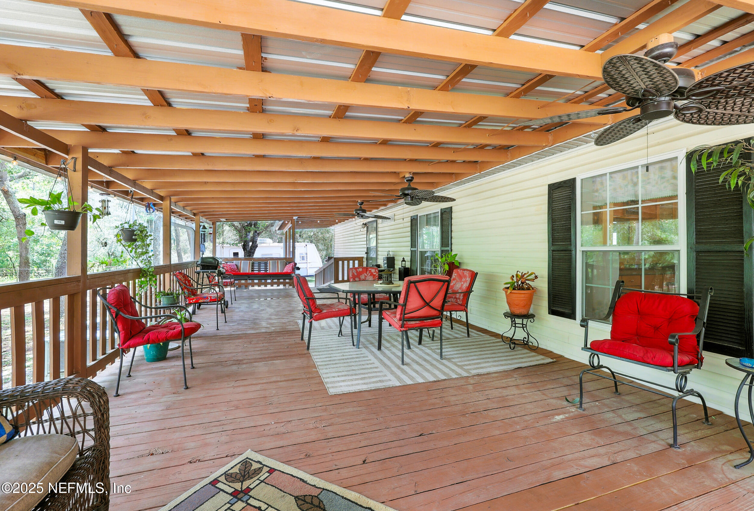 6265 GOLDEN OAK Lane