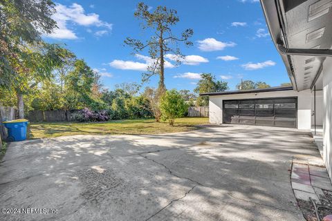 A home in Jacksonville