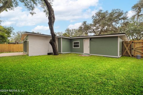 A home in Jacksonville