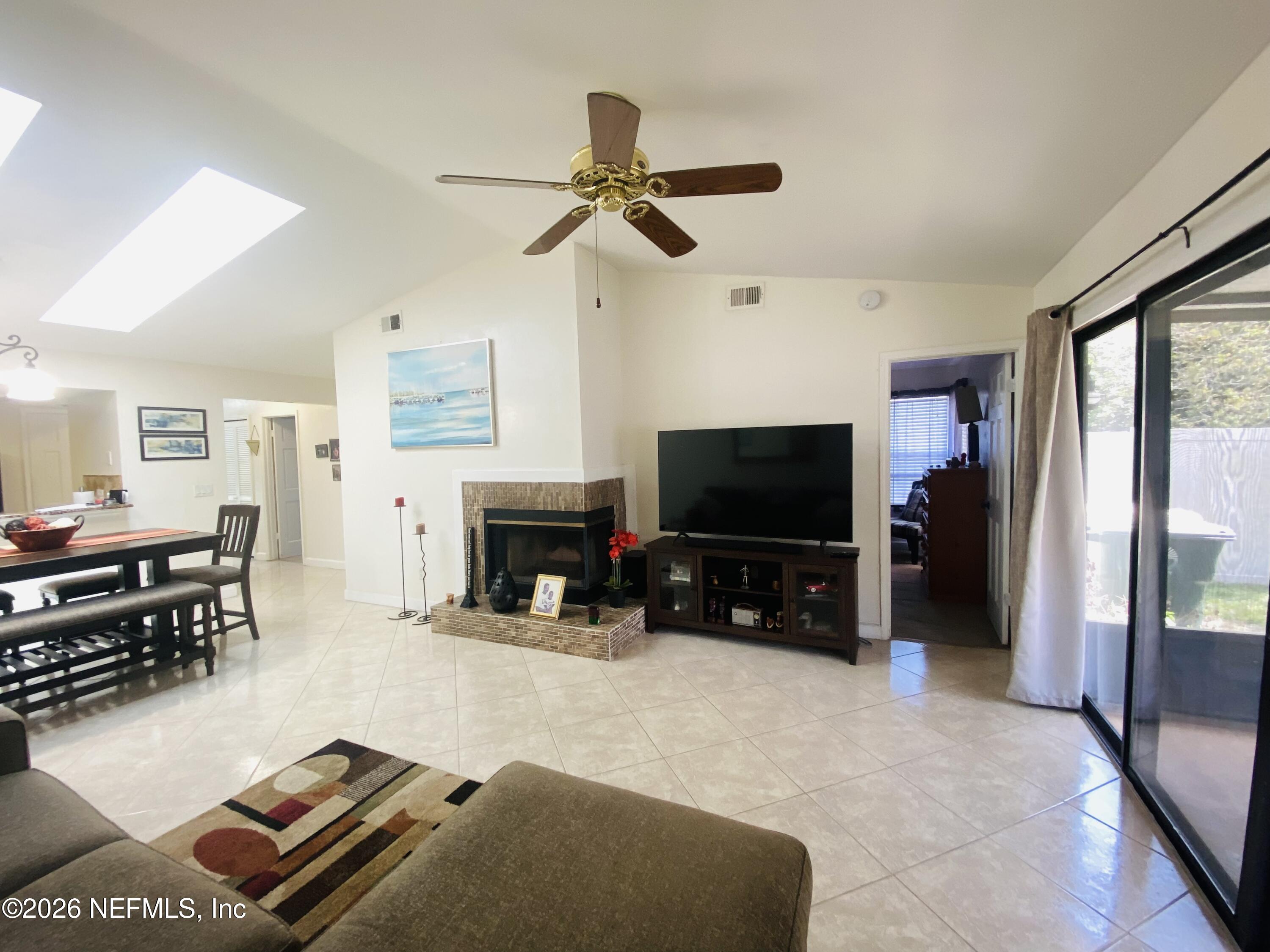 2280 IRONSTONE Drive