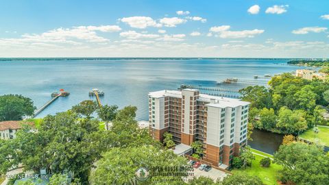 Condominium in Jacksonville FL 6000 SAN JOSE Boulevard.jpg