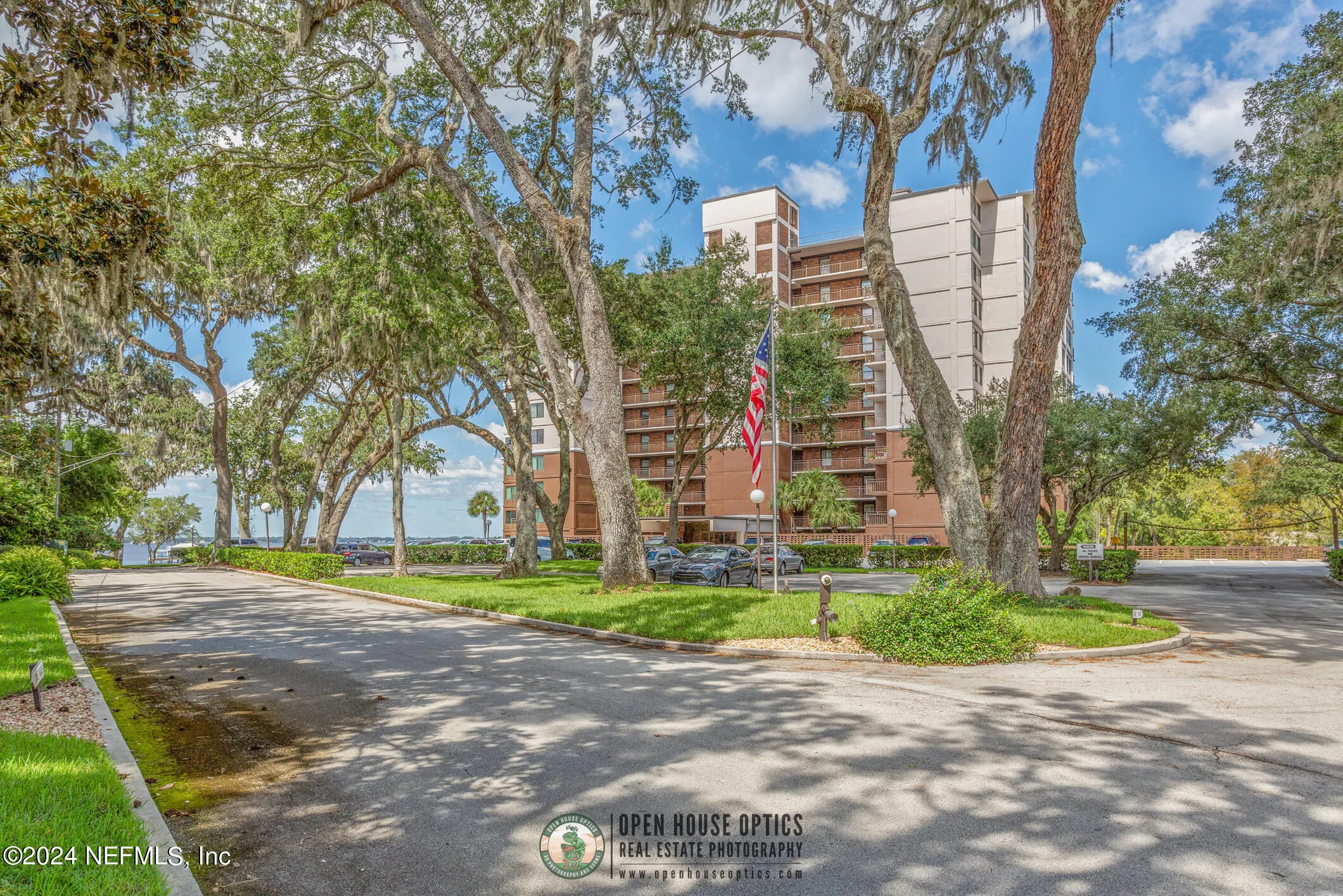 Jacksonville, Florida 32217, United States, 2 Bedrooms Bedrooms, ,2 BathroomsBathrooms,Residential,Active,57130