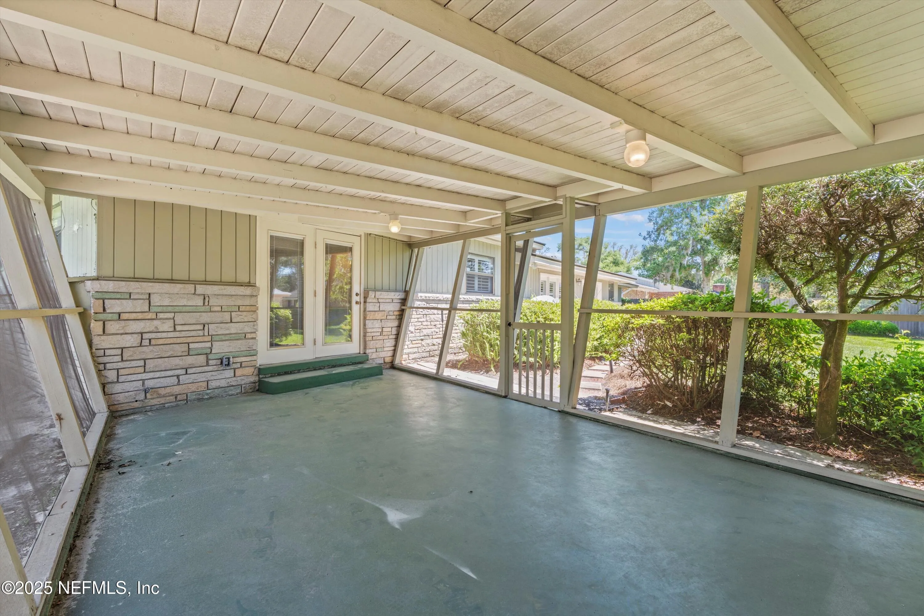 Jacksonville, Florida 32217, United States, 3 Bedrooms Bedrooms, ,3 BathroomsBathrooms,Residential,Active,100943