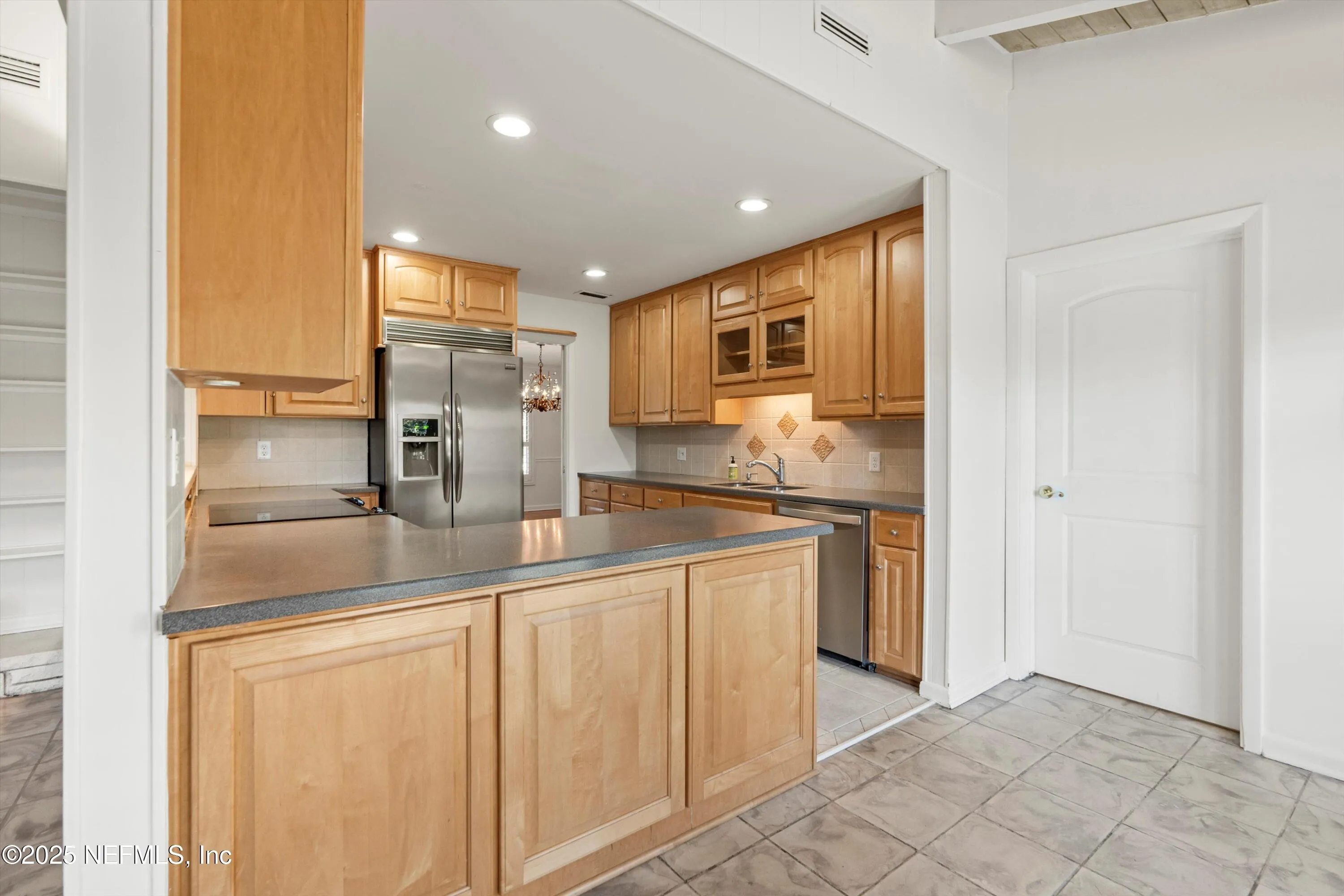 Jacksonville, Florida 32217, United States, 3 Bedrooms Bedrooms, ,3 BathroomsBathrooms,Residential,Active,100943