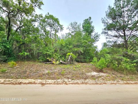 302 RAINBOW Drive Florahome FL 32140