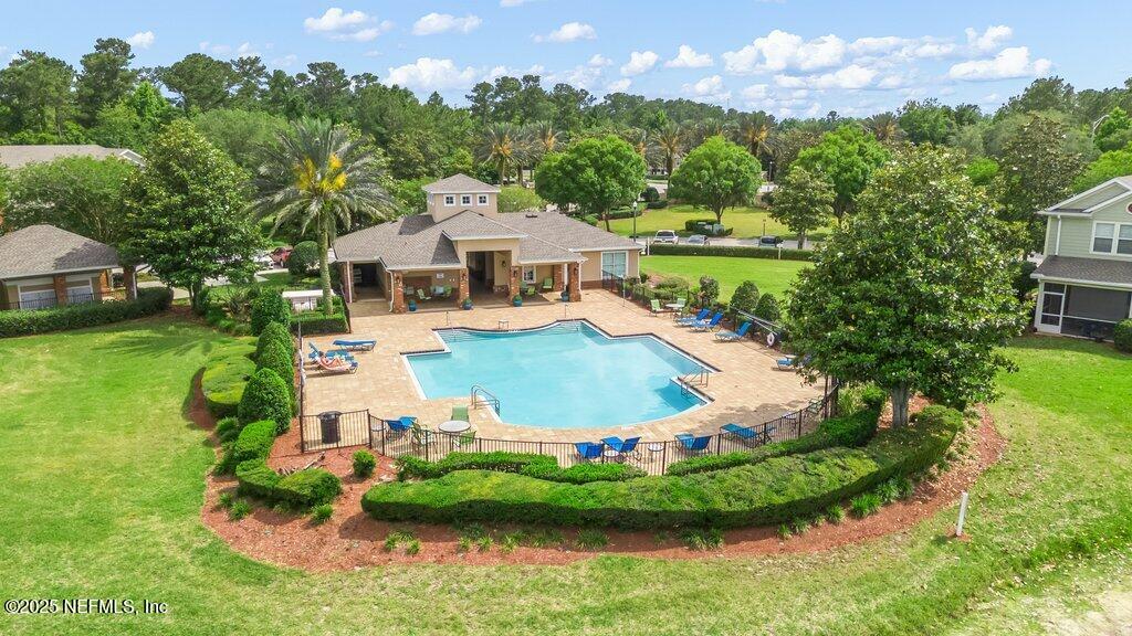 6946 ROUNDLEAF Drive