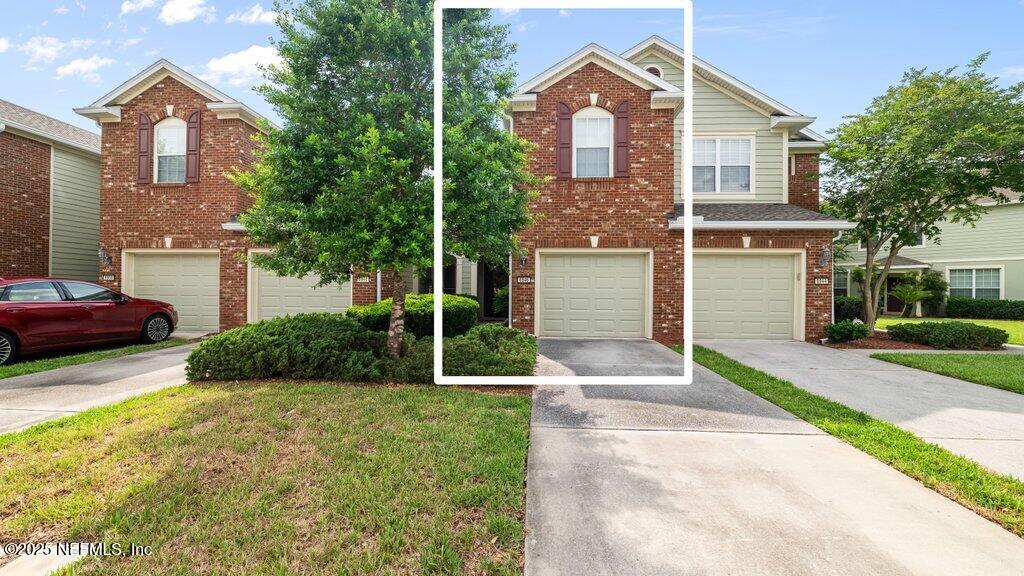 6946 ROUNDLEAF Drive