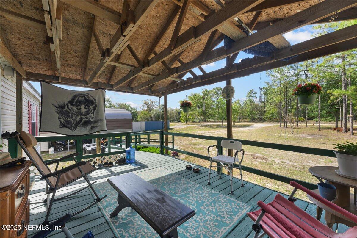 5669 HIAWATHA Street