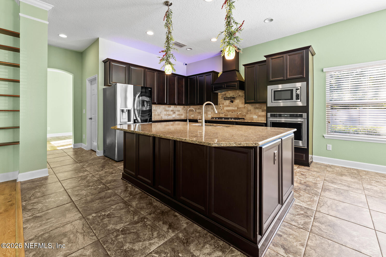 197 GREENLEAF LAKES Avenue