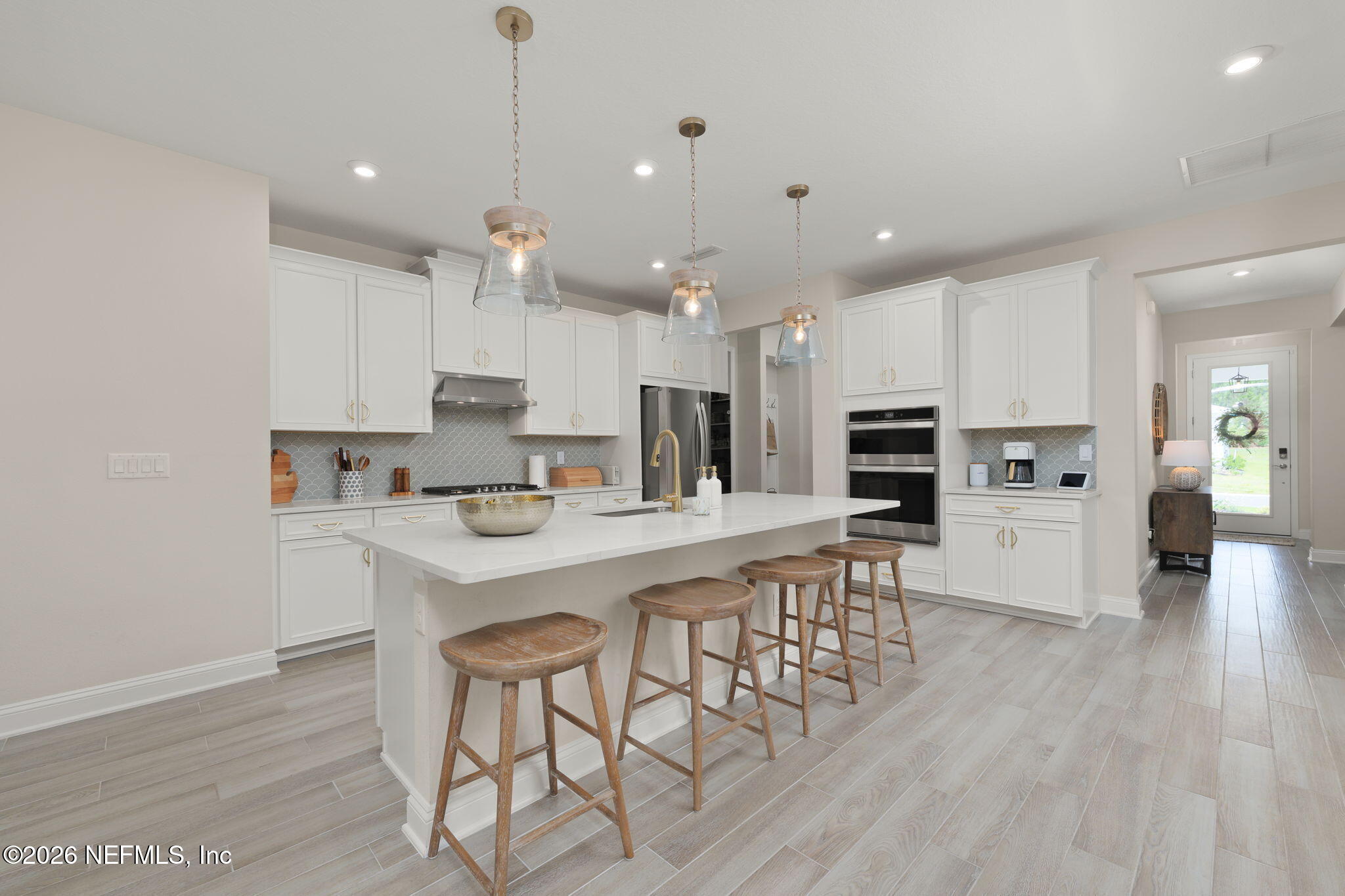 84 PIGEON Cove