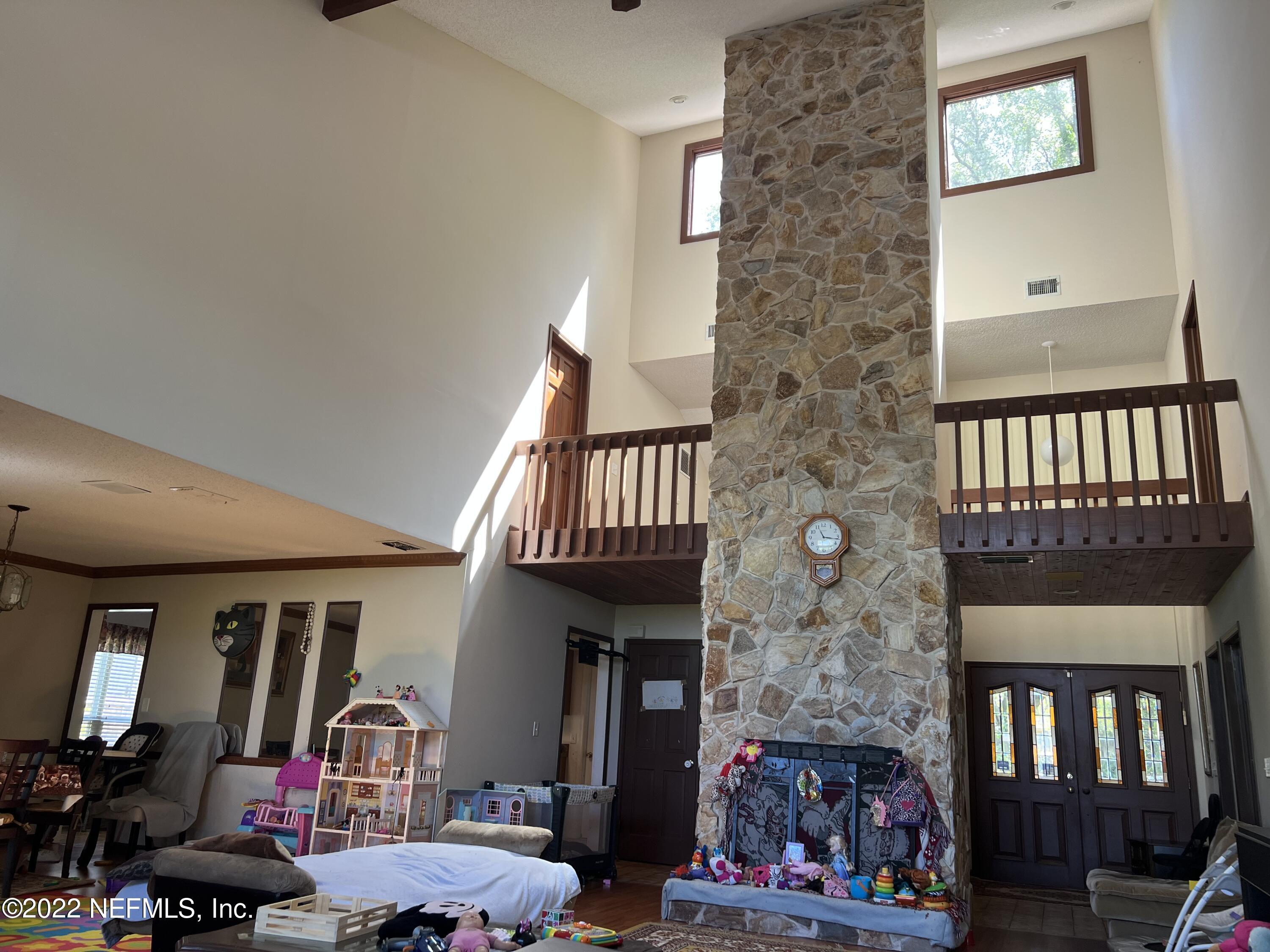 3818 SANDY SHORES Drive