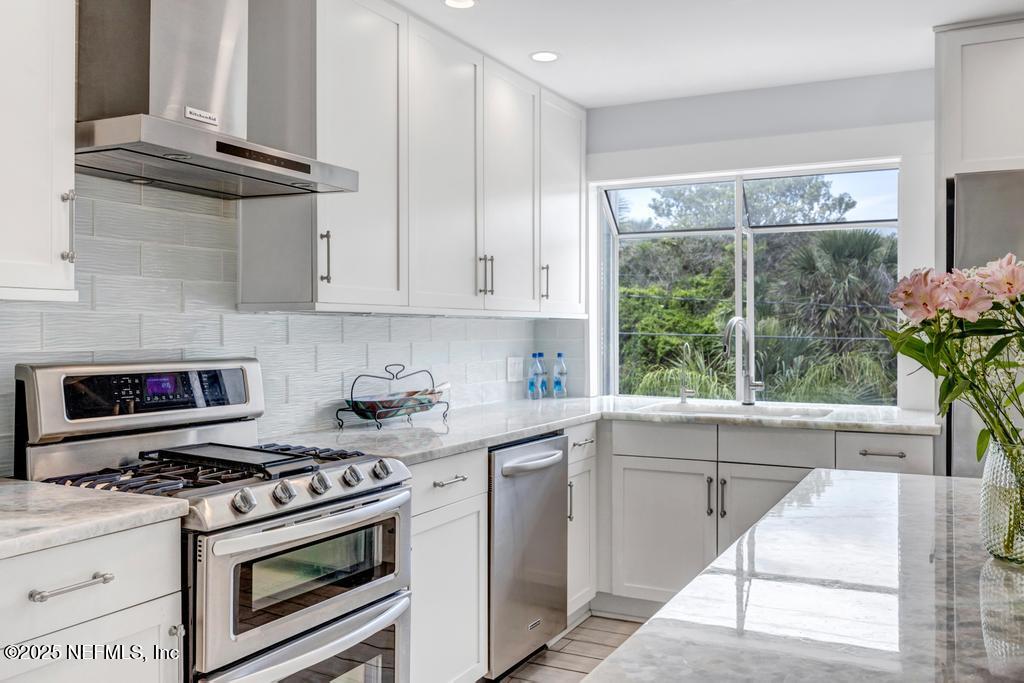 2325 SEMINOLE Road