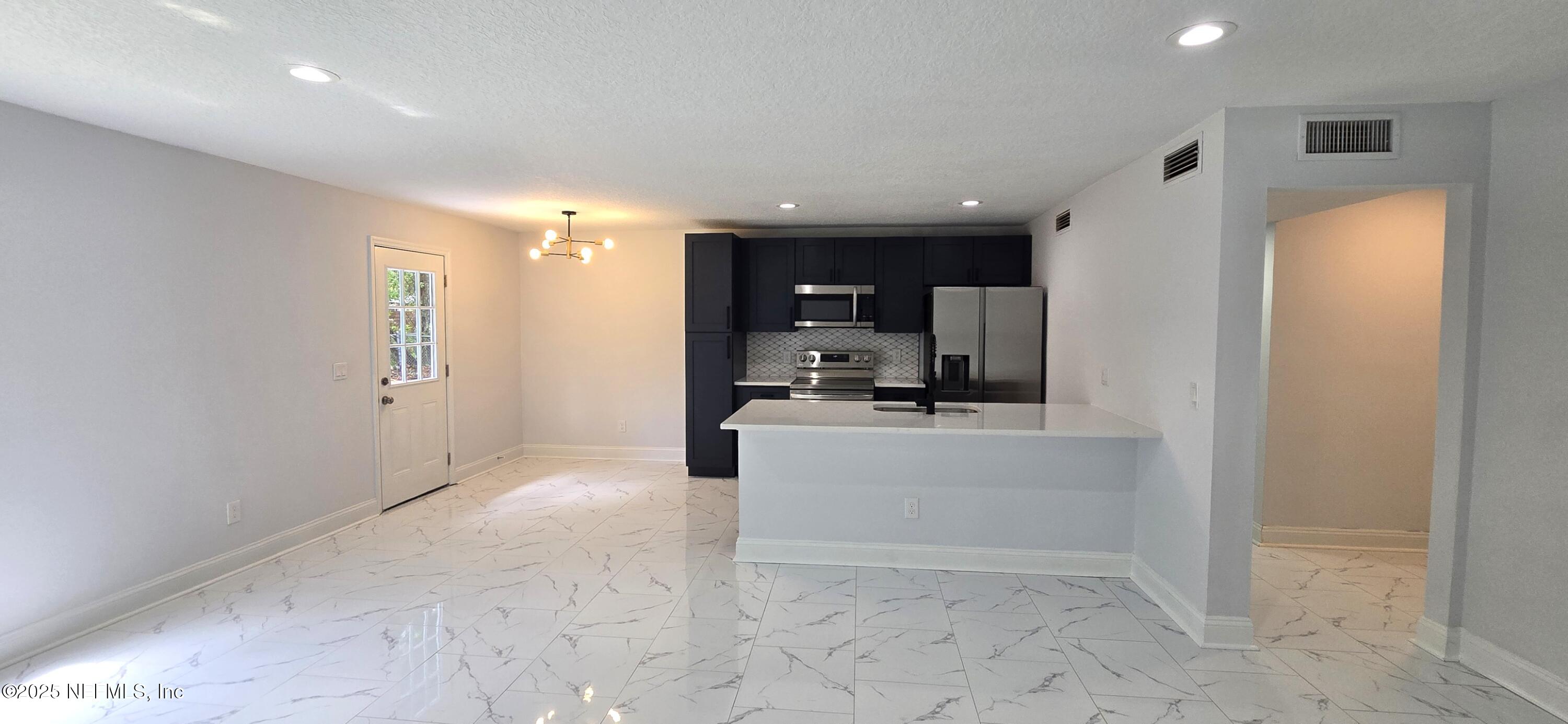4266 MATADOR Drive