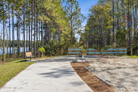 A home in Yulee