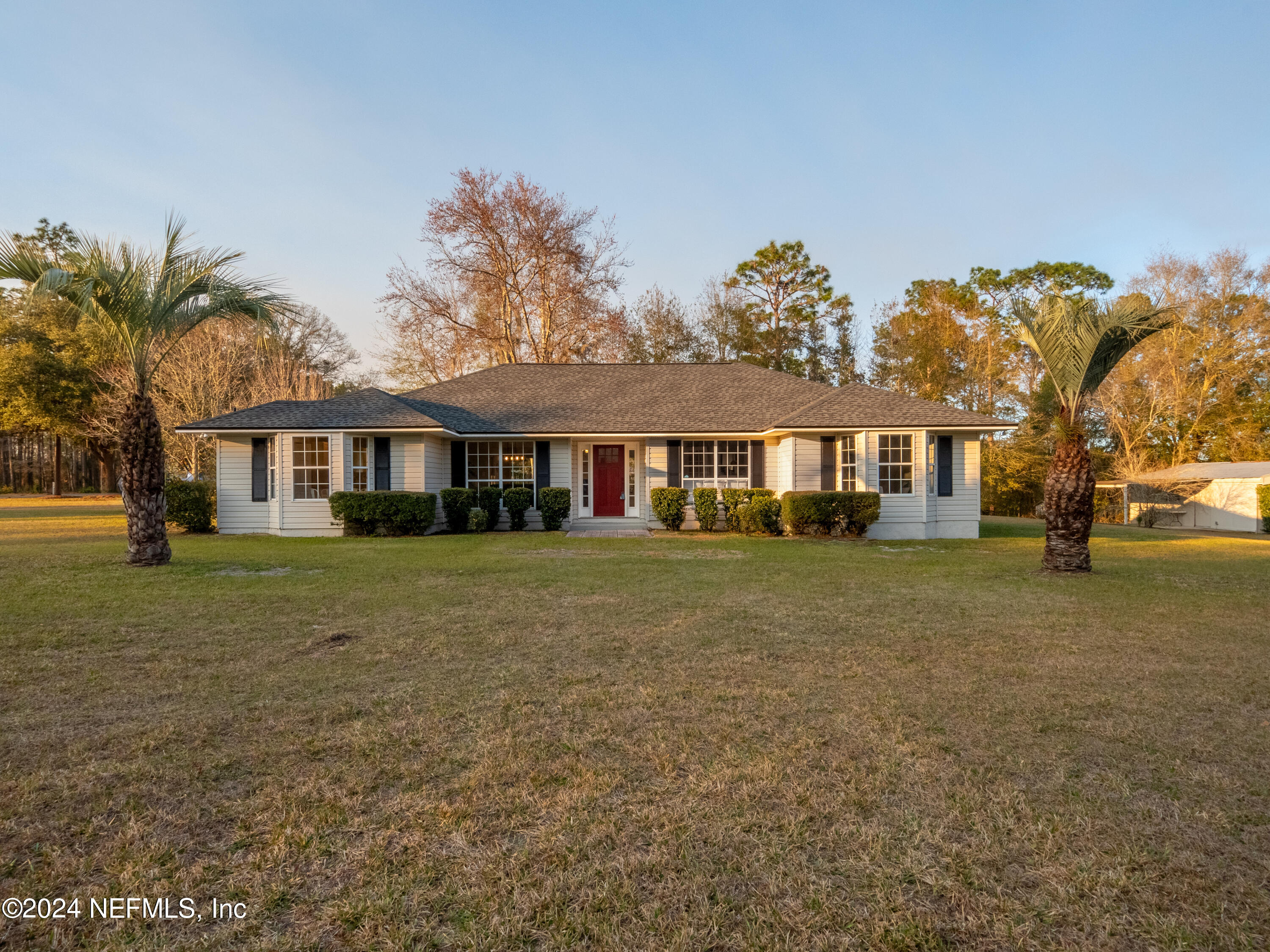 Glen St. Mary, FL home for sale located at 11476 CONFEDERATE Drive, Glen St. Mary, FL 32040