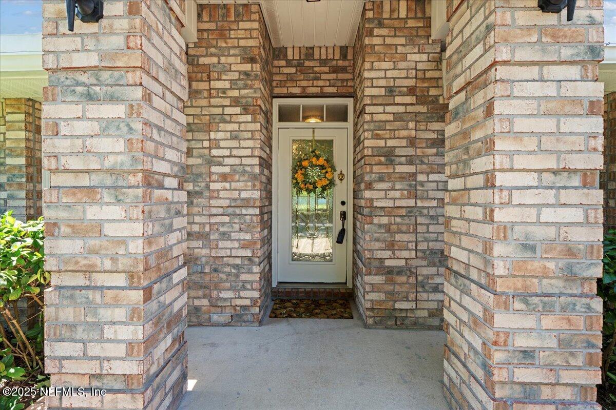 3022 HIDDEN OAKS Drive