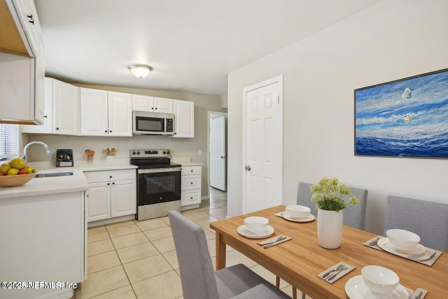 7705 LAUDERDALE Drive N