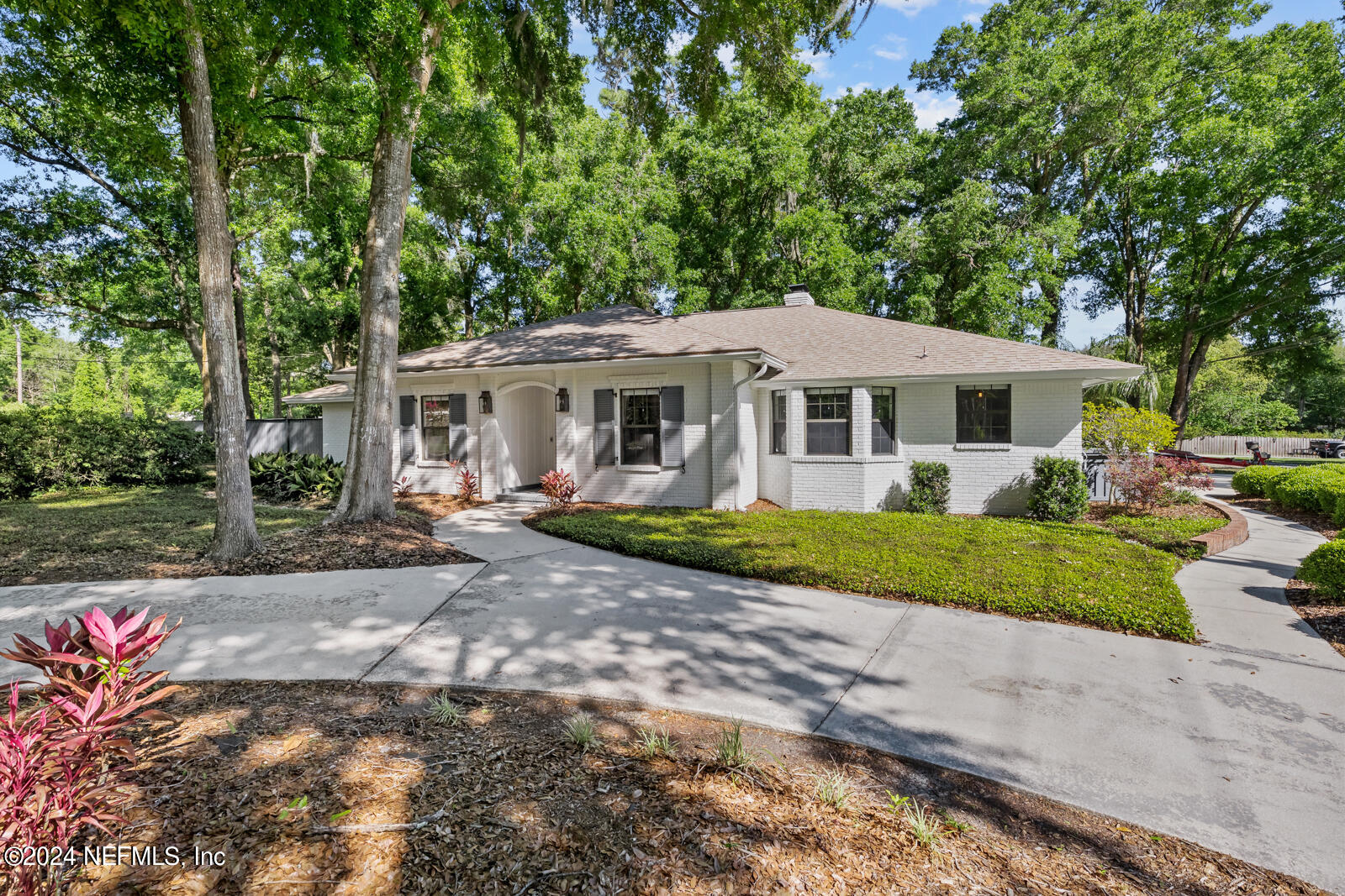Jacksonville, FL home for sale located at 3911 Hillwood Road, Jacksonville, FL 32223
